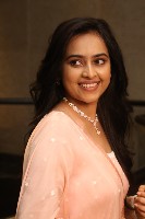 Sri Divya Beautiful Pics
